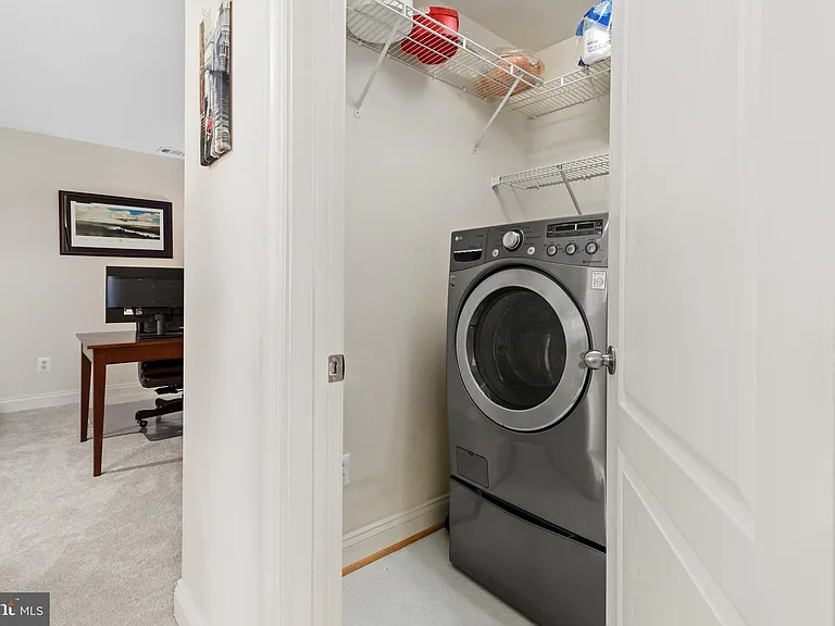 5114 Oneill Ln — Photo 24