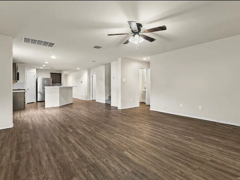 10007 Raspberry Oak — Photo 5
