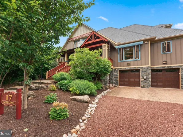 17 Easthill Dr, Doylestown, PA 18901