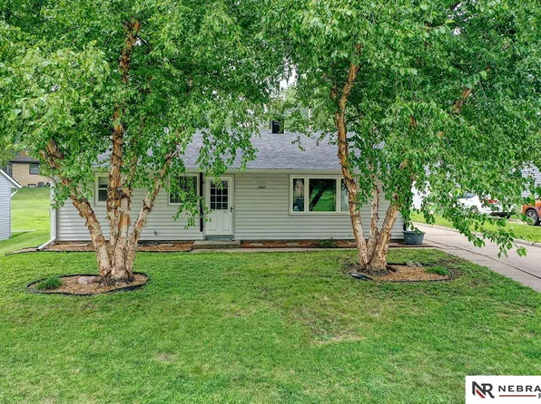 3901 Dunn Ave, Lincoln, NE 68502