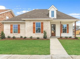 4517 Tracy St, Meraux, LA 70075