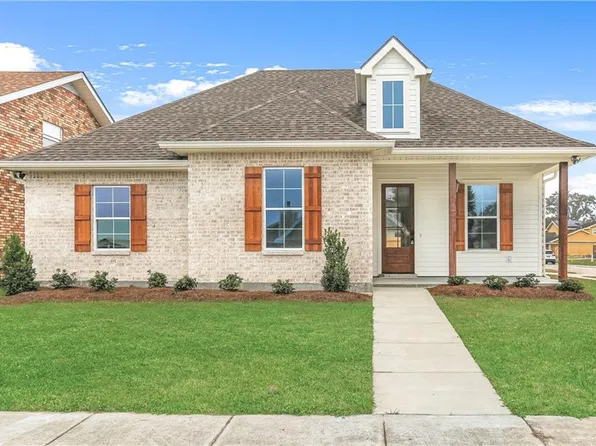 4517 Tracy St, Meraux, LA 70075
