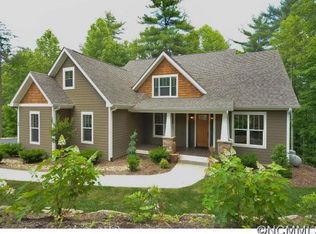 94 Sonnet Ln, Asheville, NC 28804