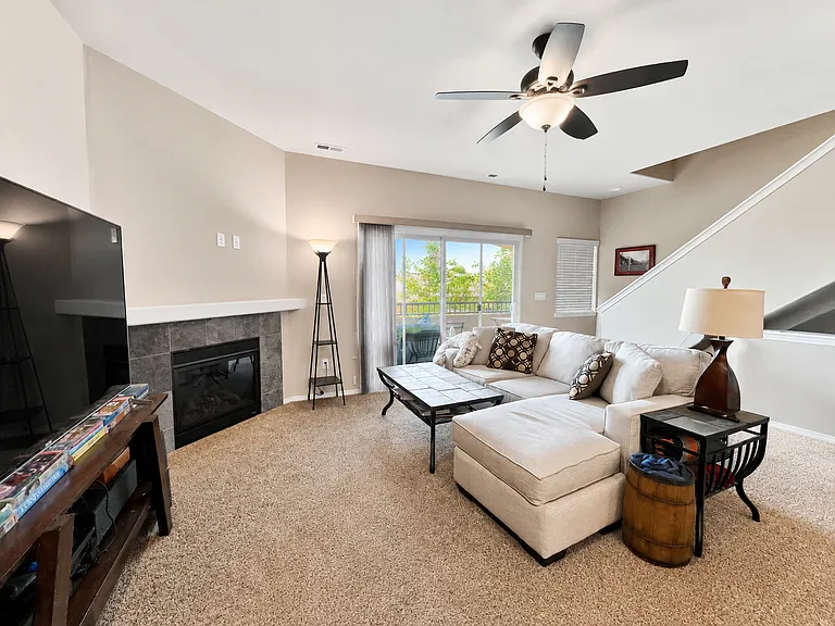 4751 Iron Horse Villas Point — Photo 2