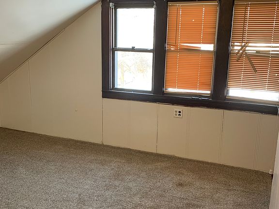 3rd image of 443 Dartmouth Ave