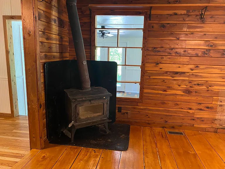 195 Emerald Dr #B — Photo 34