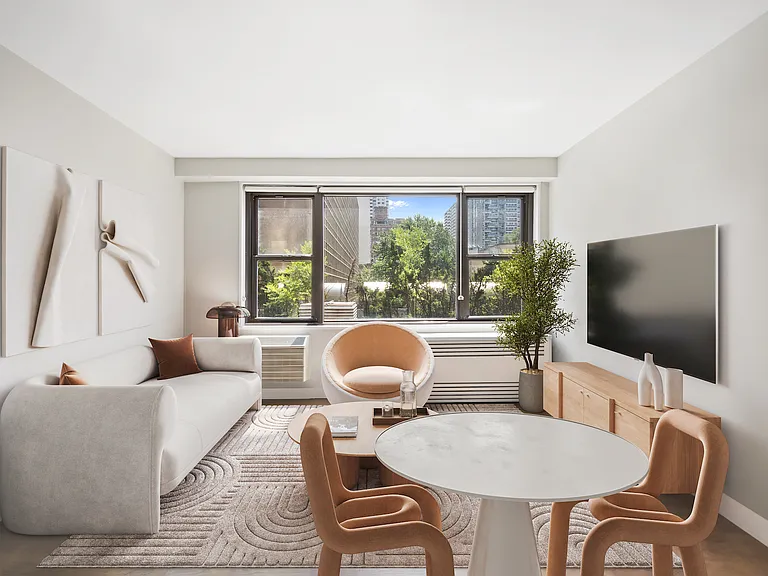 175 W 95th St #4J — Photo 3