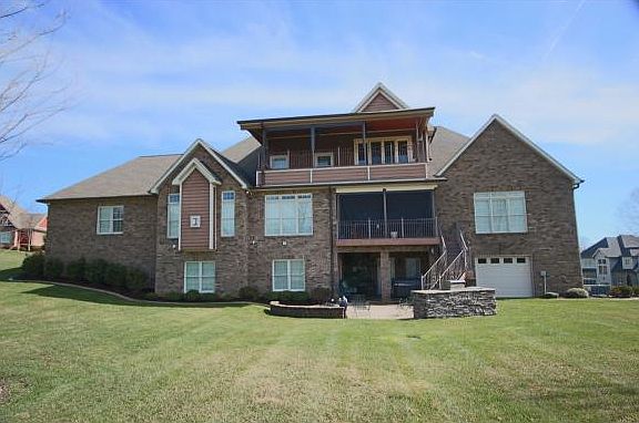 3rd image of 2981 Highland Grove Dr