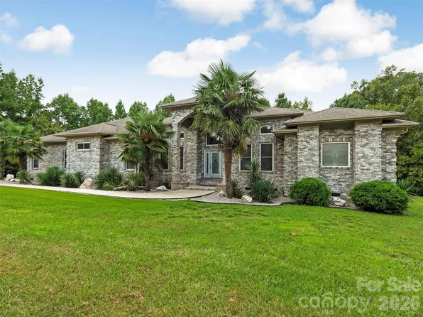 9535 Potter Rd, Matthews, NC 28104