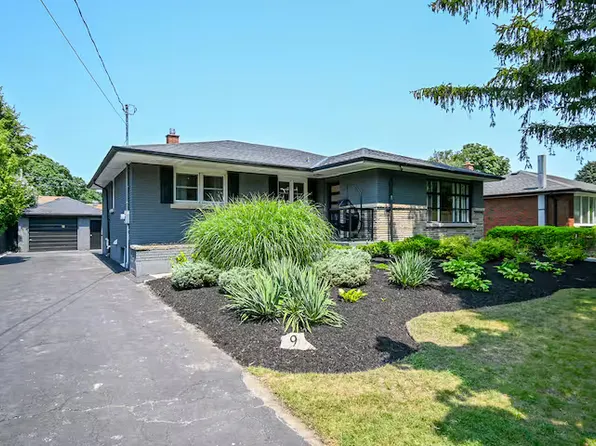 9 Regina Ave, Saint Catharines, ON L2M 3G5