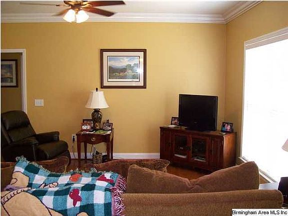 3rd image of 540 Lister Dr