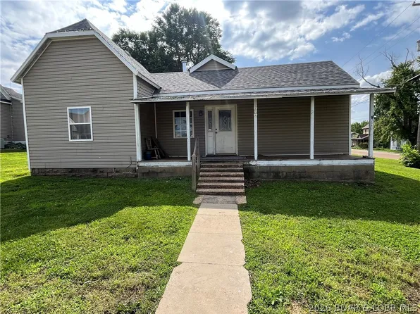 109 N Hickory St, Cole Camp, MO 65325