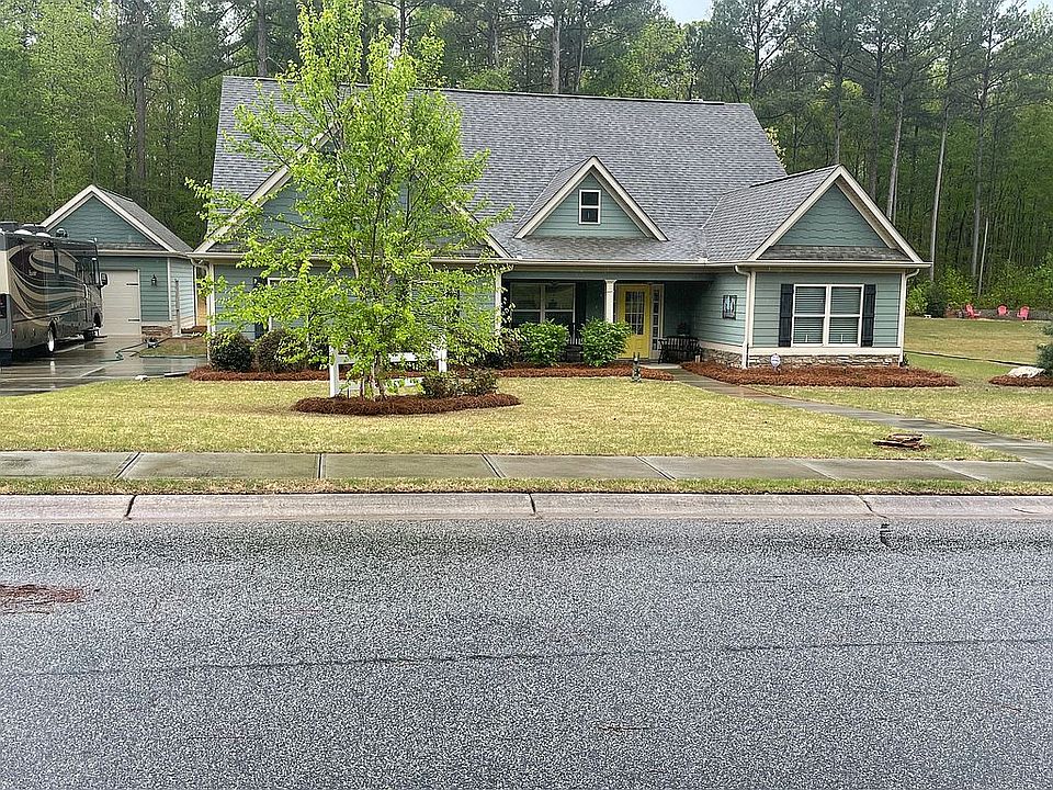 2nd image of 55 Courtland Rd