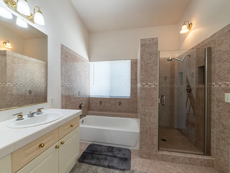 11857 Saint Andrews Pl — Photo 18