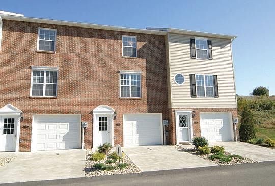 2nd image of 570 Reed Ct