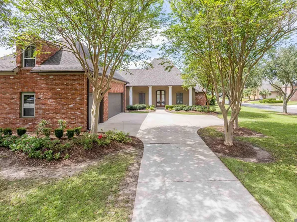 6115 Tezcuco Ct, Gonzales, LA 70737
