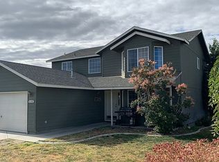 8208 Quadra Dr, Pasco, WA