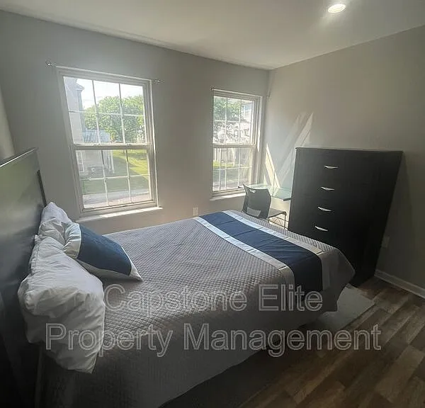 216 Matthews Dr #2 — Photo 6