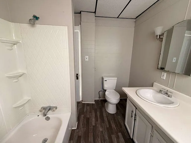 1063 Norwood Ave #1 — Photo 19