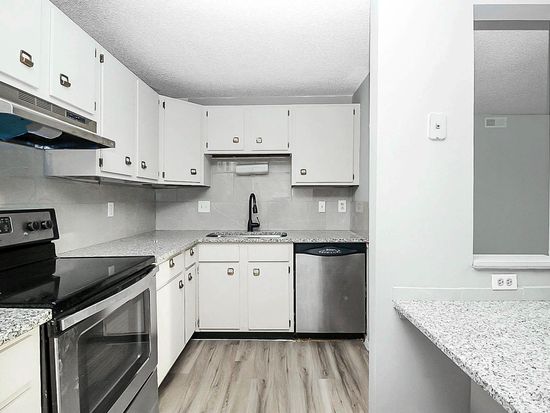 3164 Central Ave APT K, Charlotte, NC 28205