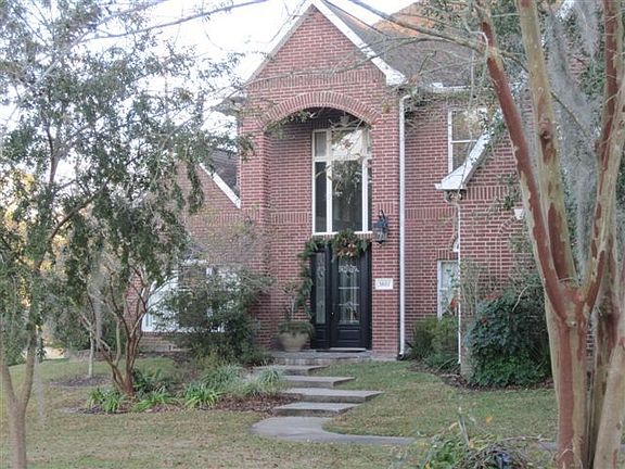4th image of 3807 Burgoyne Dr