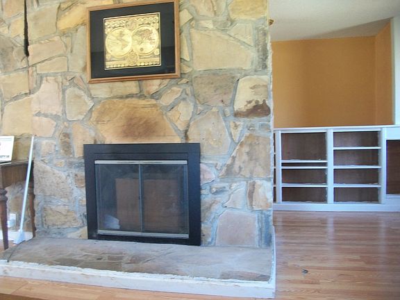 Livingroom  fireplace
