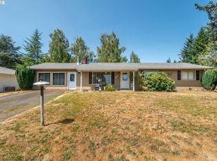 710 SW Linden Ln, Dundee, OR 97115
