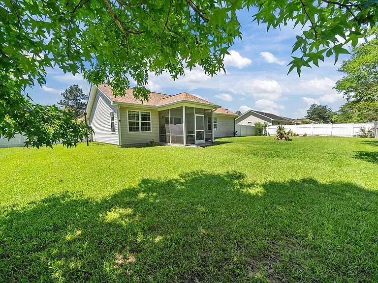 217 Antigua Pl — Photo 37