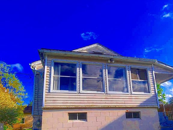 2nd image of 17214 Beechers Ave SW