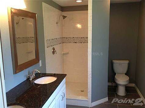 5th image of 8820 Pinehurst Dr