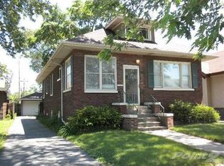 651 Freeland Ave, Calumet City, IL