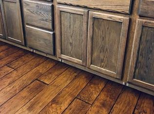 3921 Pennyoak Dr, Pearland, TX 77581