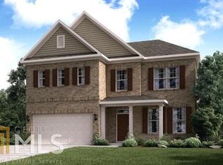 220 Palm Springs Cir, Fairburn, GA 30213