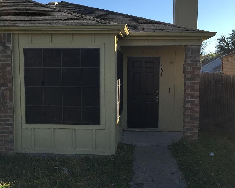2nd image of 1404 Natchez Trce