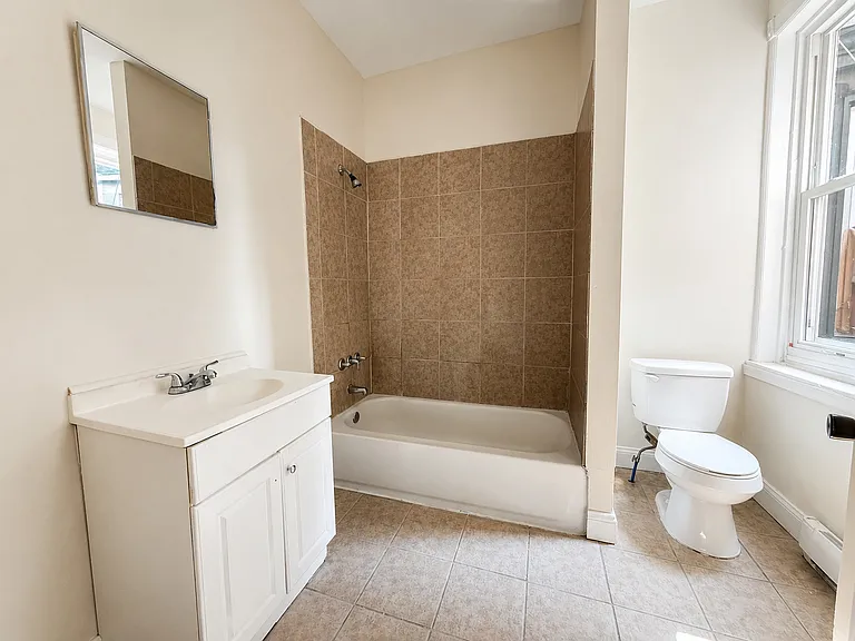 3820 N 18th St #2 — Photo 18
