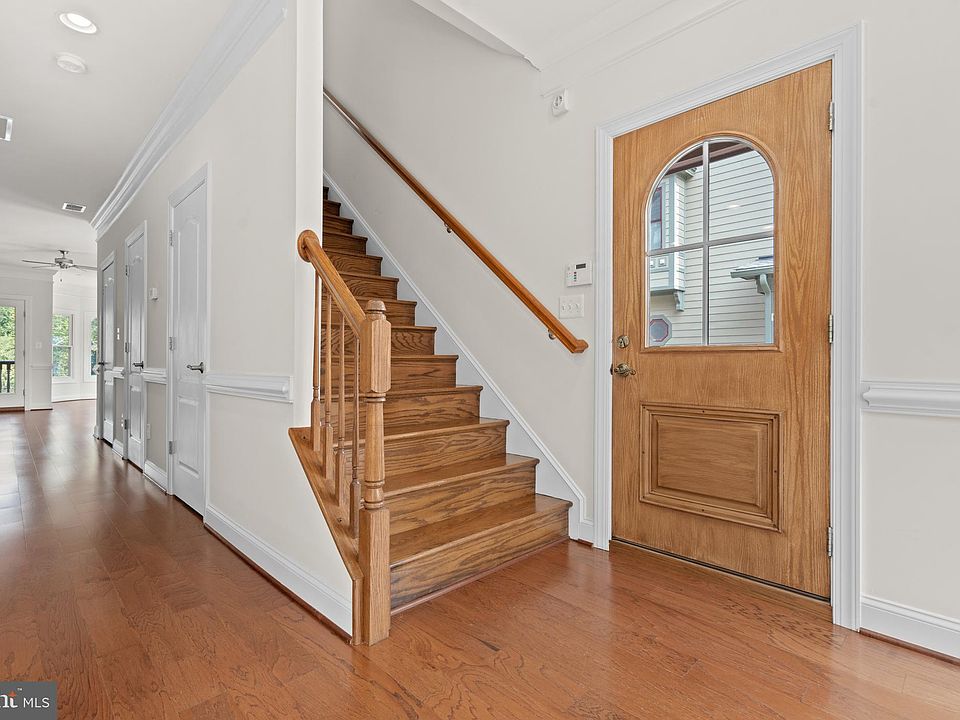 262 Gaslight Landing Ct Occoquan, VA, 22125 Apartments for Rent Zillow