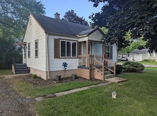 2468 Beulah St, Grand Blanc, MI 48439
