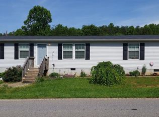 250 Goughes Branch Rd, Leicester, NC 28748