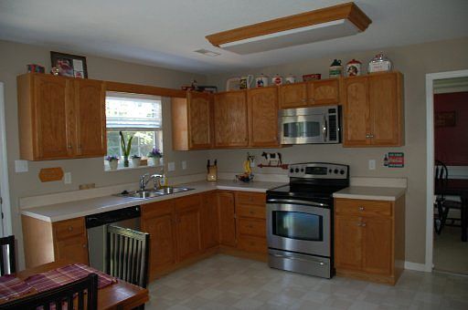 5th image of 6329 Beehive Ln