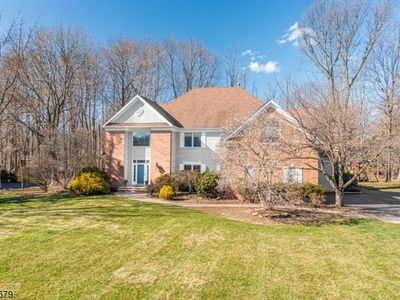 4 Yorkshire Dr, Mendham, NJ, 07945