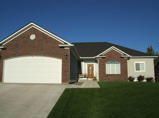 108 N 78th Ave, Yakima, WA 98908