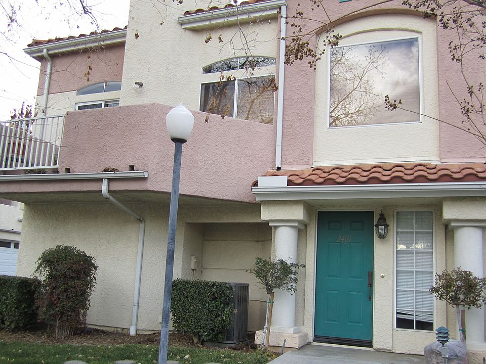 1st image of 27007 Karns Ct Unit 2401