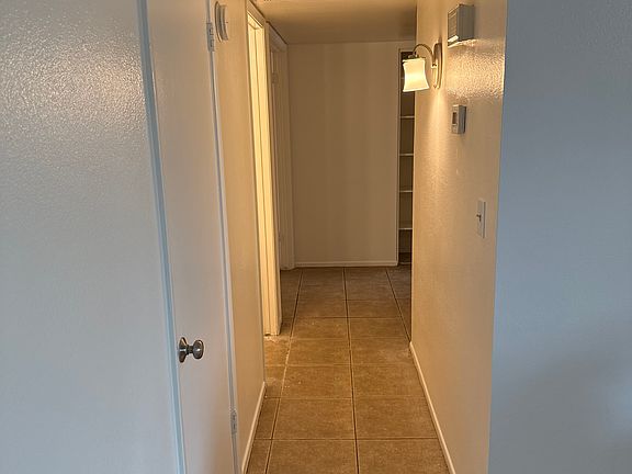 5th image of 4627 S Hanna Dr