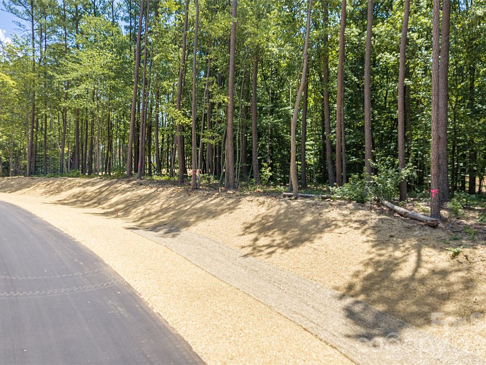 1st image of 5423 Pine Creek Dr #4