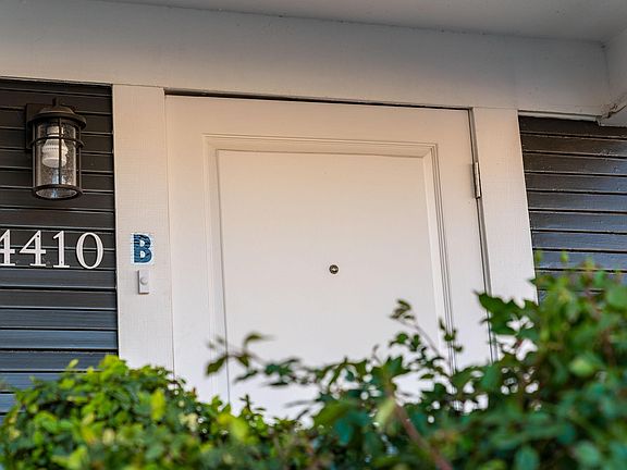2nd image of 4410 Park Blvd Unit B