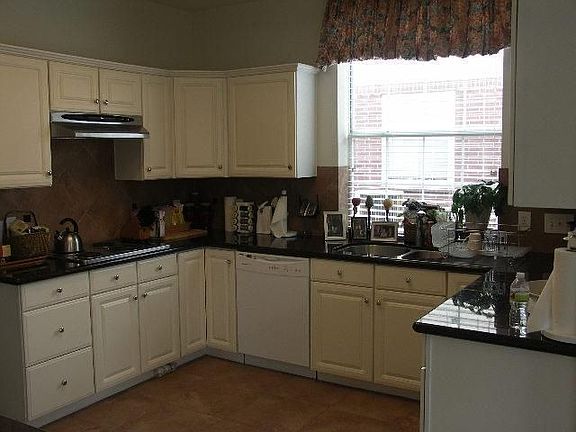 2nd image of 15418 Rocky Bridge Ln
