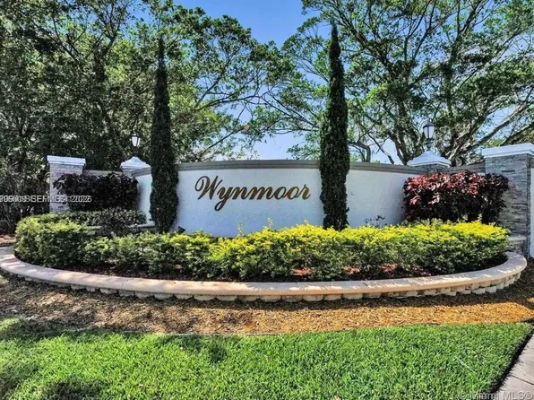 2703 Nassau Bnd APT E2, Pompano Beach, FL 33066