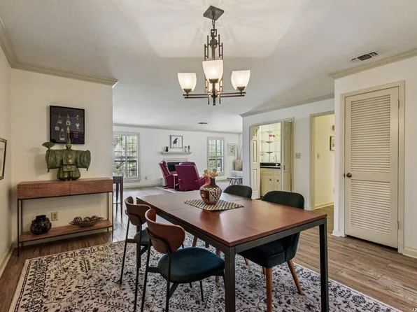 2611 Eisenhauer #1403, San Antonio, TX 78209