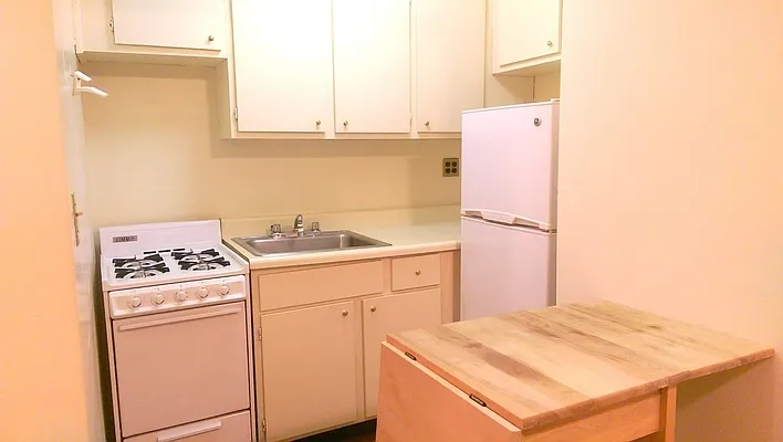 Rented by Manhattan Spaces | media 33