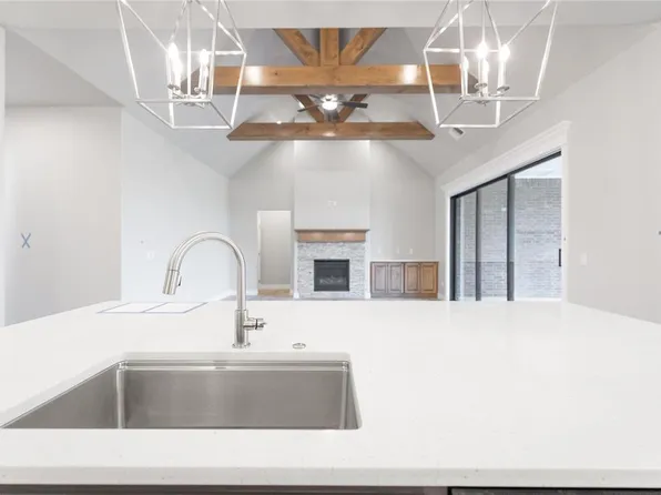 12385 Alfalfa Ln, Guthrie, OK 73044